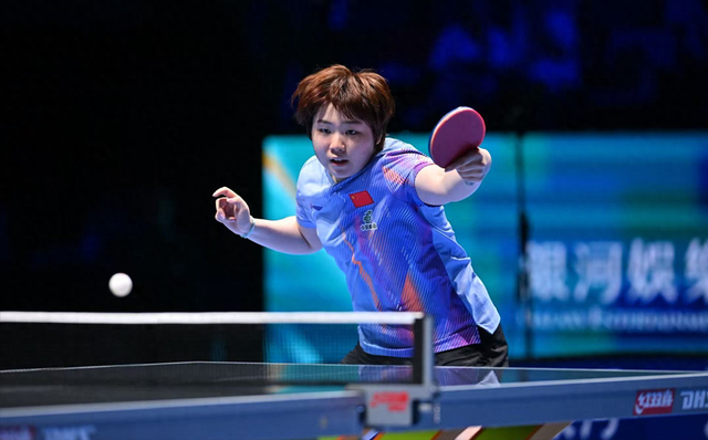 蒯曼逆转险胜卢茨 周启豪力克川上流星 澳门世界