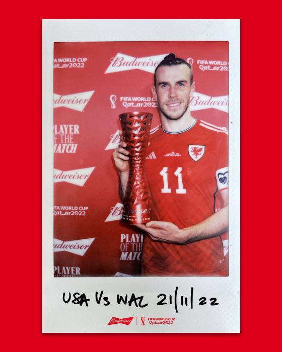 贝尔制造点球并亲自罚进，带领威尔士在世界杯