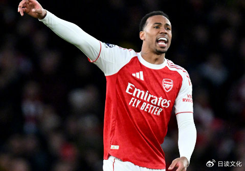 阿森纳2-1切尔西险胜伦敦德比 红牌变阵成关键转