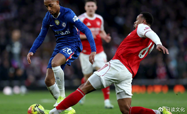 阿森纳2-1切尔西险胜伦敦德比 红牌变阵成关键转